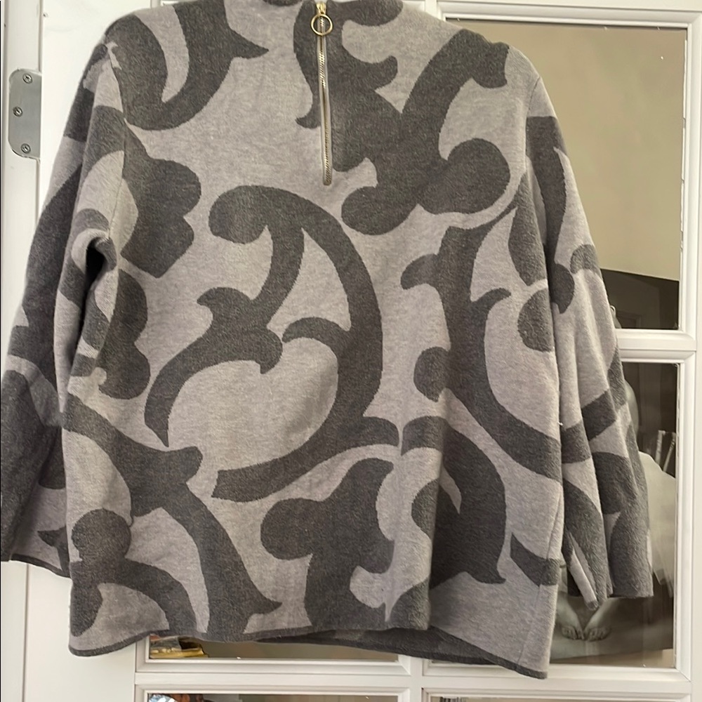 Chico's Gray Knit Top